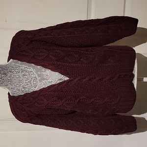 Jacqueline 8 Button Up Maroon Long Sleeve Heavy Women's Sweater Medium